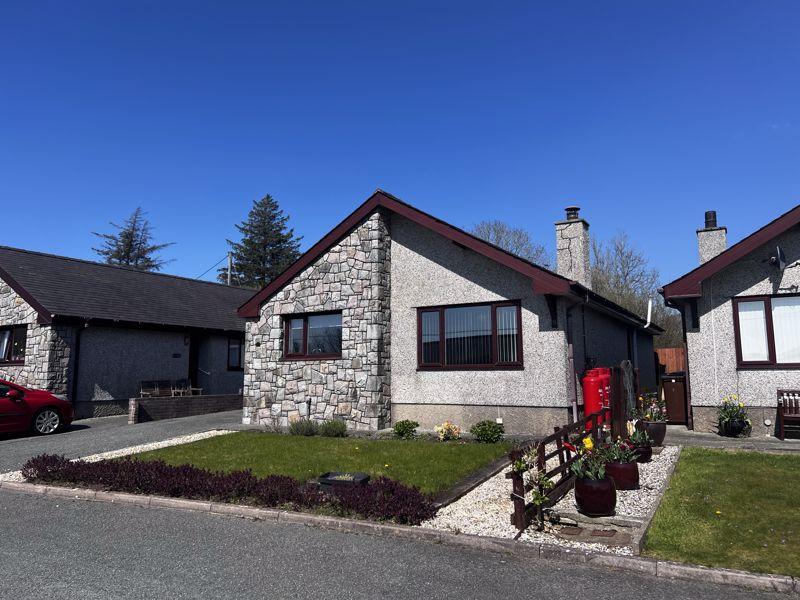 Waunfawr, Gwynedd 3 bed detached bungalow for sale £235,000
