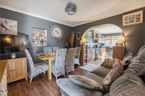 27 Edwin Road, Didcot, OX11 8LG