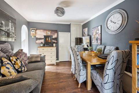 27 Edwin Road, Didcot, OX11 8LG