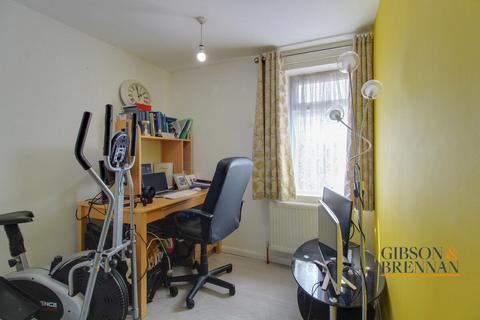 84 Ballards Walk, Basildon, SS15 5HP