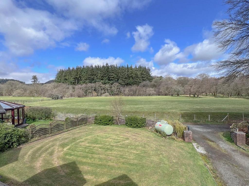 Beulah, Llanwrtyd Wells, LD5 6 bed detached house for sale £450,000