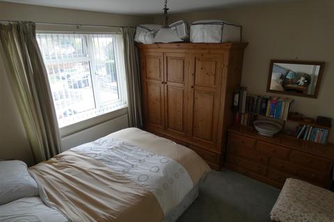 149 Craythorne Road, Stretton, Burton-on-trent, DE13 0AZ