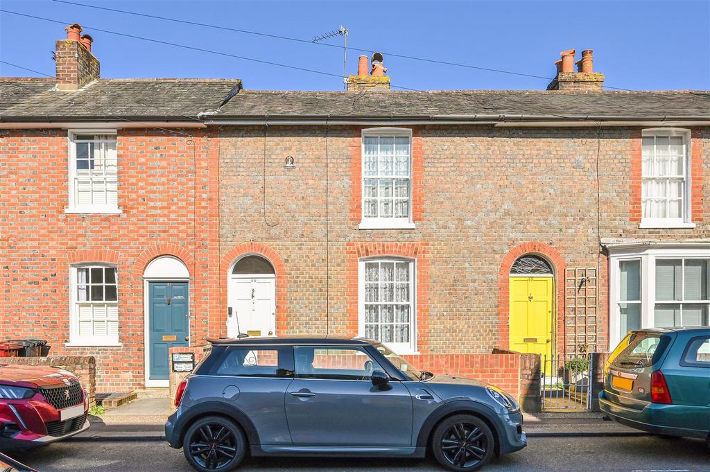 Cavendish Street, Chichester 2 bed terraced house £430,000
