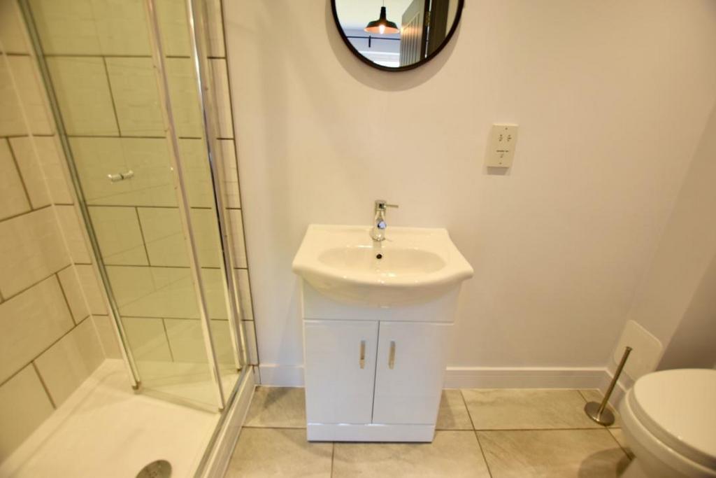 Room One Ensuite