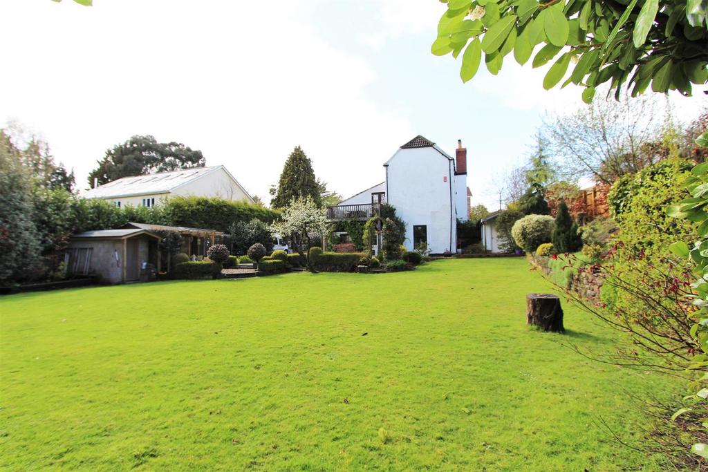 Mill Lane, Warmley, Bristol 5 bed cottage for sale £750,000