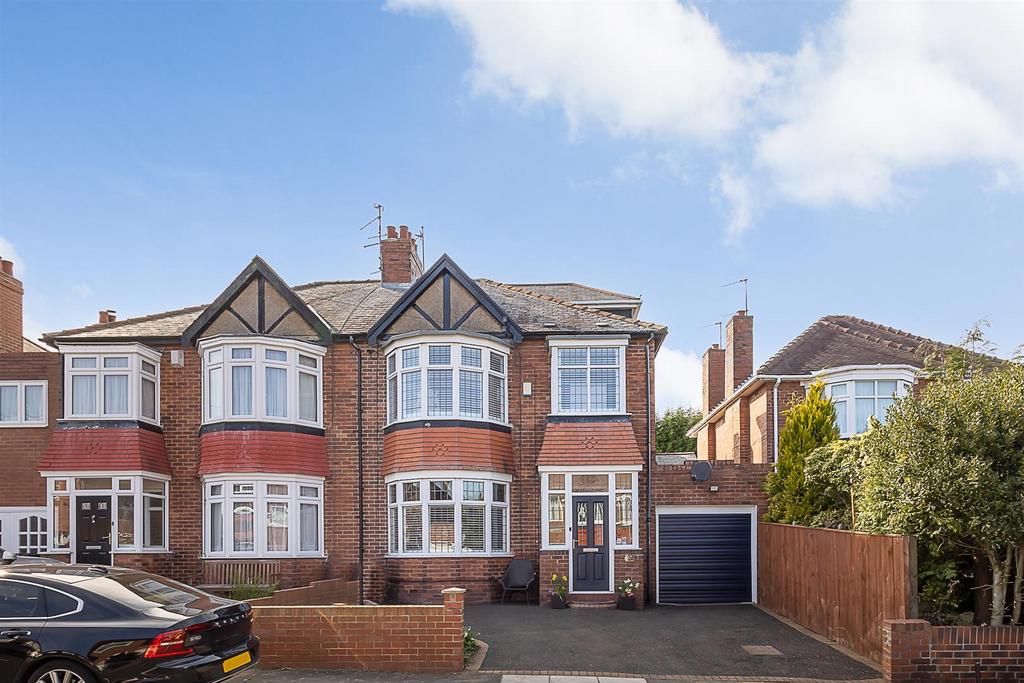 Rosewood Gardens, Kenton, Newcastle... 4 bed semidetached house £335,000