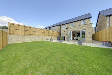4 bedroom detached house for sale - Johnny Barn Close, Higher Cloughfold, Rossendale, Lancashire