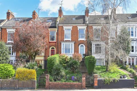 6 Elysium Terrace, Northampton, NN2 6EN