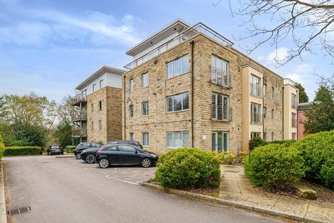 2 Brodwell Grange, Leeds, LS18 4AU