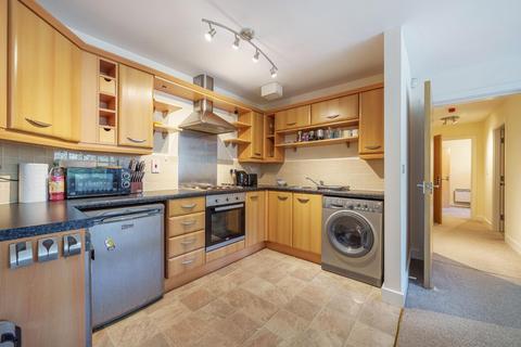 2 Brodwell Grange, Leeds, LS18 4AU