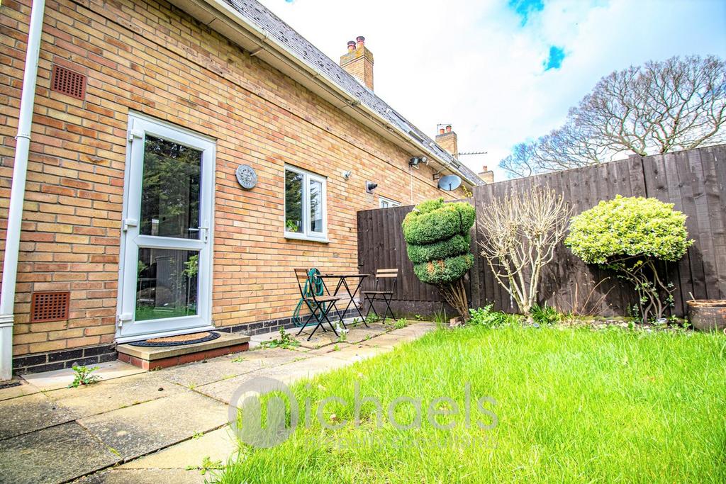 Middle King, Braintree, CM7 1 bed end of terrace house £220,000