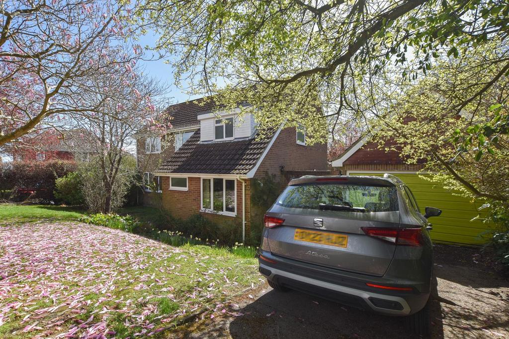 Barnfield Close, Hastings 4 bed detached house for sale £550,000