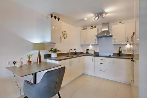 2 bedroom apartment for sale - Lancer House, Butt Road, Colchester