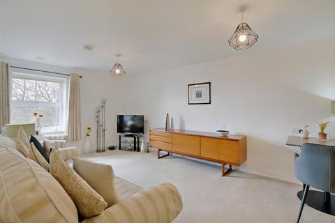 2 bedroom apartment for sale, Lancer House, Butt Road, Colchester