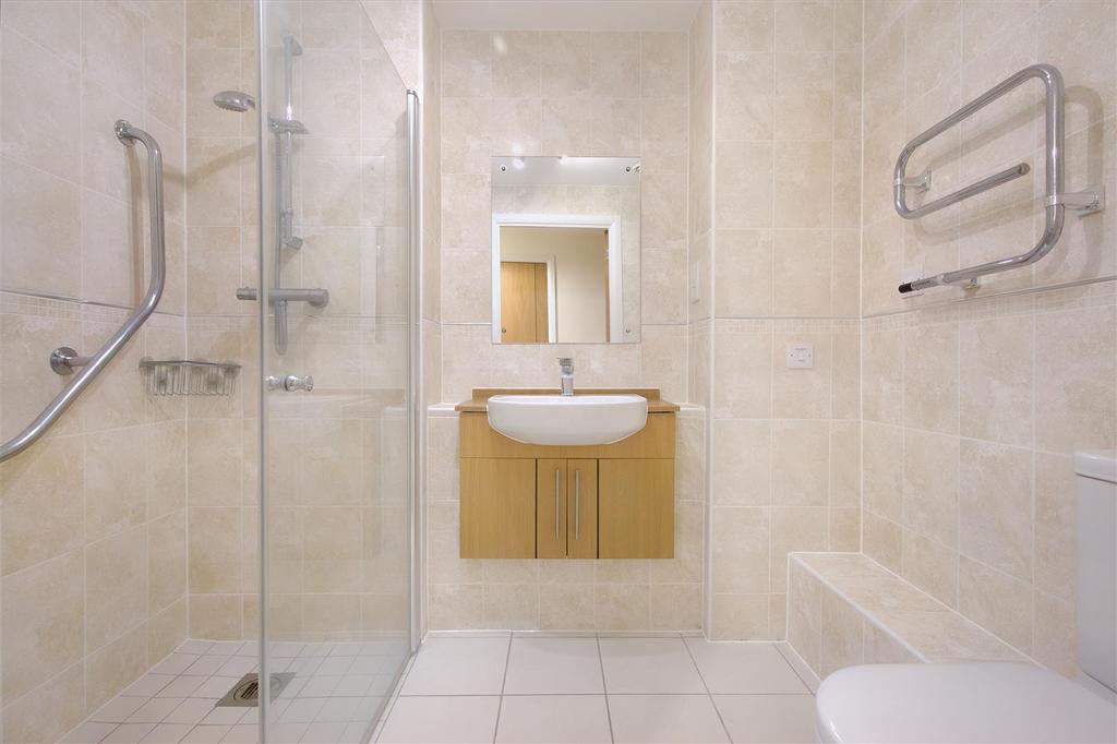 8547545-interior22.JPG