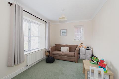 39 Osier Way, Banstead, SM7 1LL