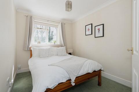 39 Osier Way, Banstead, SM7 1LL