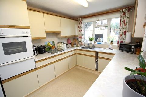 38 Claverham Road, Bristol, BS16 2HS