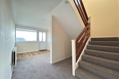 3 bedroom detached house to rent, Overton