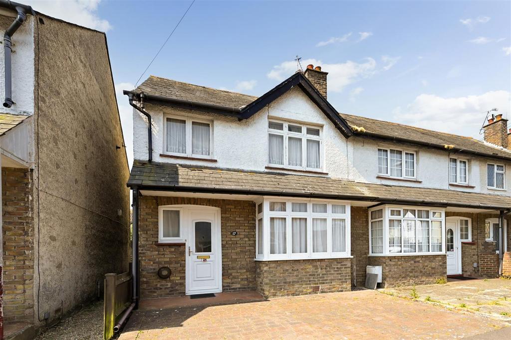 Clifton Road, Bognor Regis 3 bed end of terrace house for sale £269,500
