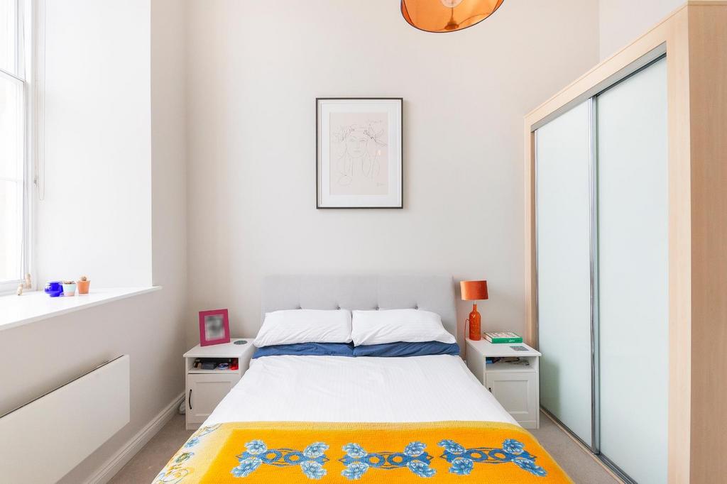 ESOUHRELLUM76 - Bedroom D.jpg