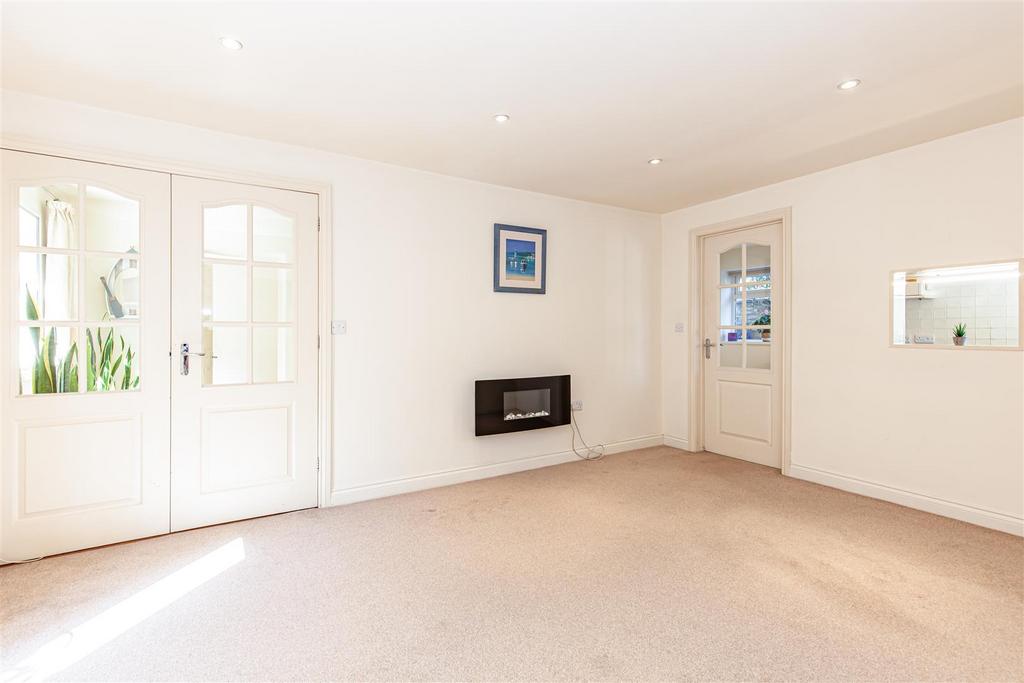 Hill Rise, Woodstock OX20 4 bed detached house for sale £525,000