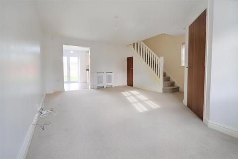 3 bedroom link detached house to rent, Meadowsweet Way, Wootton,