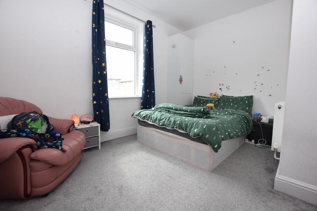 Ferndale Street, Burnley 3 bed terraced house £600 pcm (£138 pw)