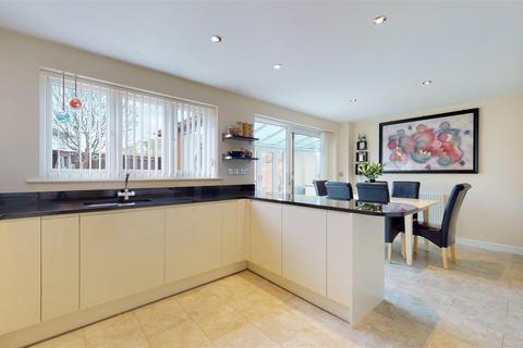10 Kendall Place, Medbourne, Milton Keynes, MK5 6LR