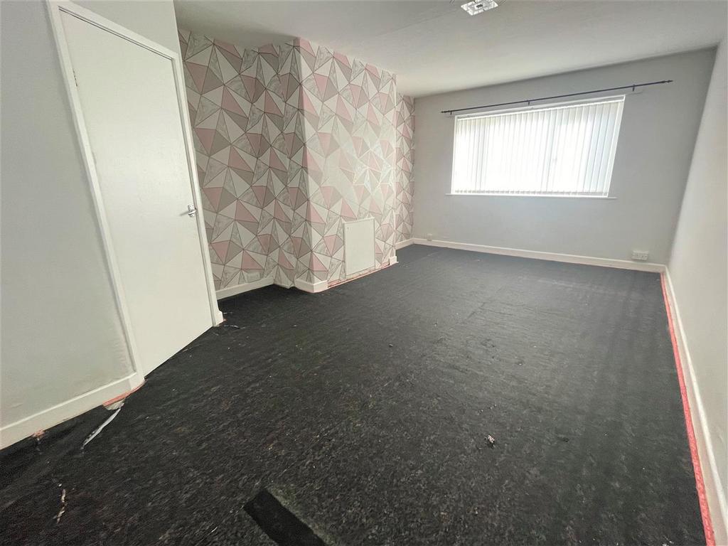 Park Avenue, Swillington, Leeds 3 bed end of terrace house for sale £