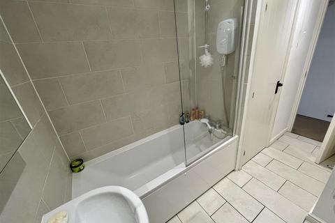 undefined, Phillips Court, Stamford