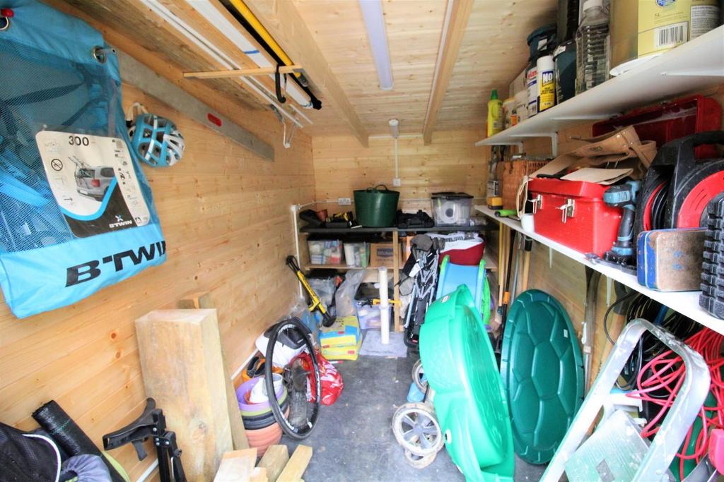 Shed