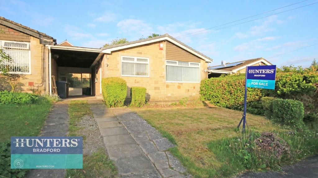 Deanwood Crescent, Allerton, Bradford, BD15 9BL 2 bed detached bungalow