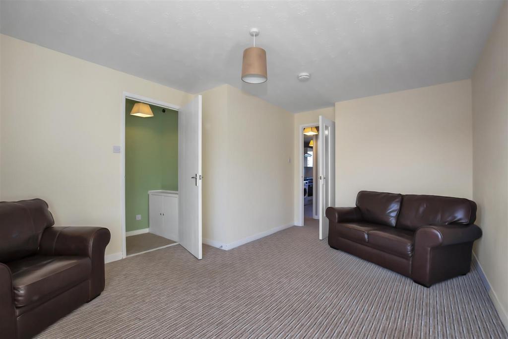 85 Brandy Riggs Cairneyhill 4.jpg