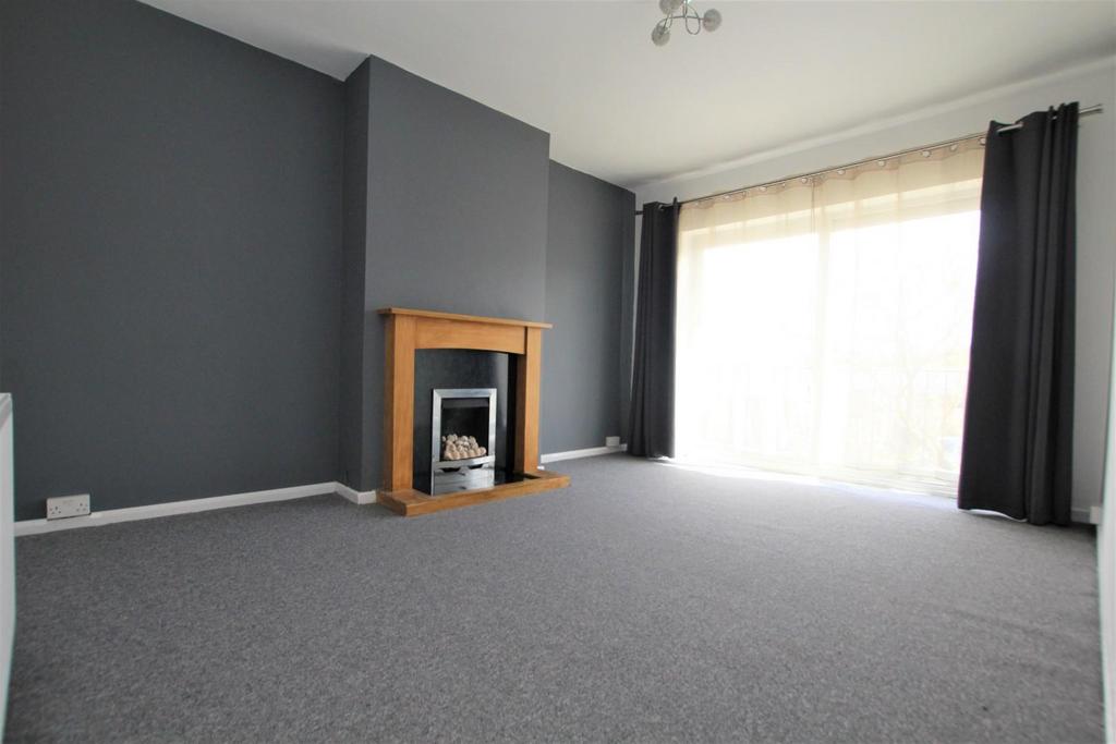 Stonehouse Lane, Coventry 2 bed £800 pcm (£185 pw)