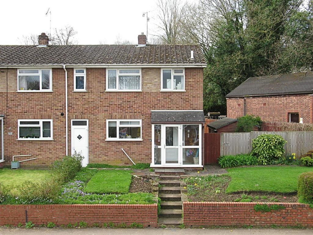 North Road, Hertford SG14 3 bed end of terrace house £465,000