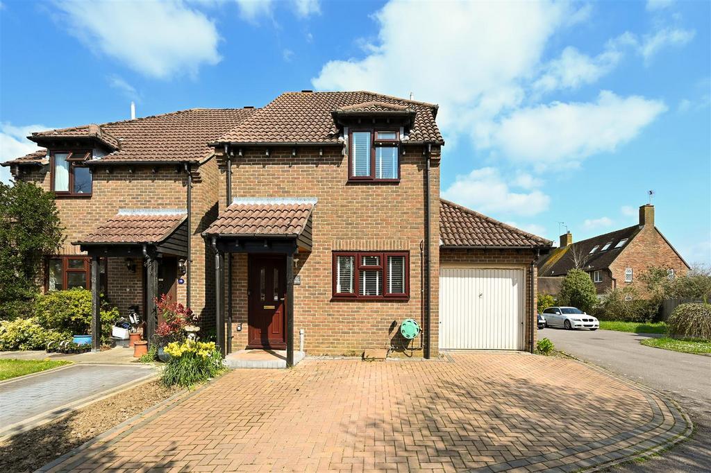 Oaks Close, Westergate 3 bed detached house for sale £375,000
