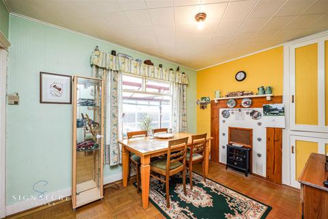 110 Abbots Road, Abbots Langley, WD5 0BH