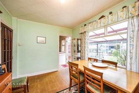 110 Abbots Road, Abbots Langley, WD5 0BH