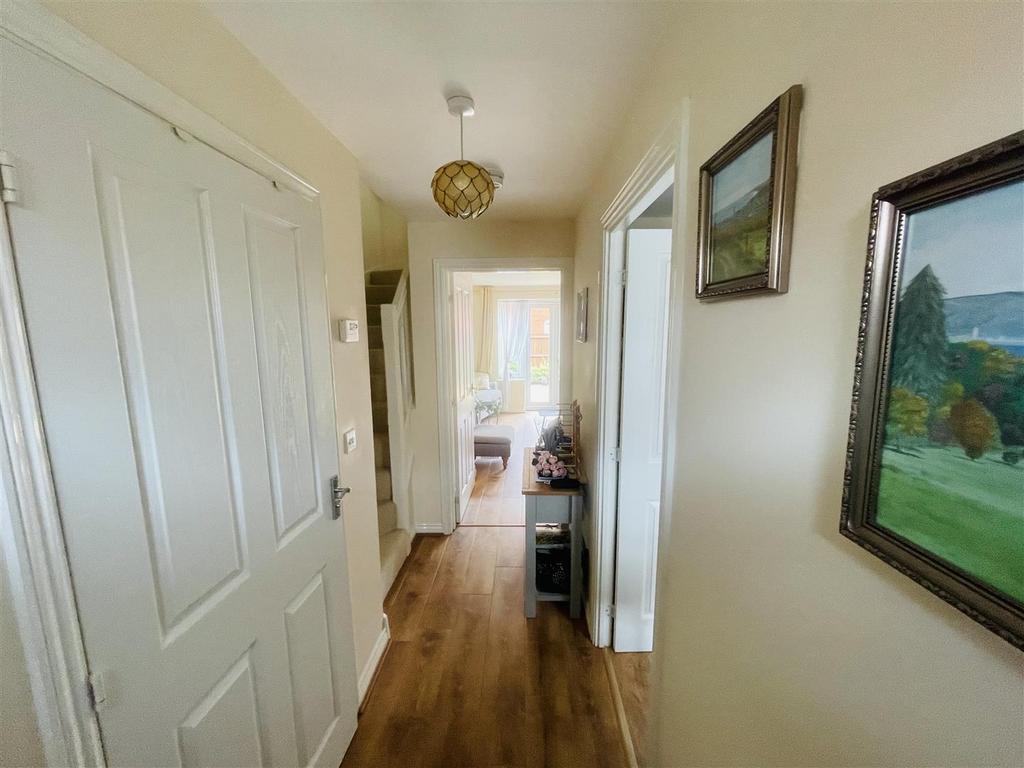 Stryd Llanelli 3 bed semidetached house for sale £185,000