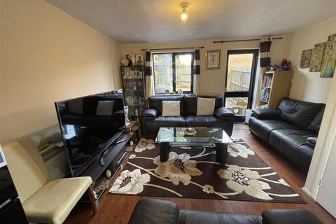 2 bedroom end of terrace house for sale - Chennells Close, Hitchin