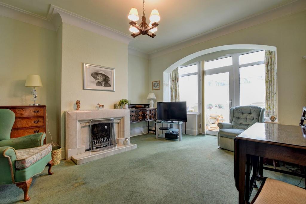 Gisburn Road, Barrowford, Nelson 3 bed semidetached house for sale £