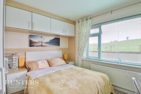 53 Chadderton Fold, Chadderton, Oldham, OL1 2RR