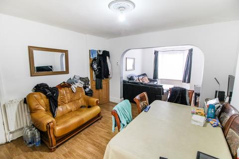 3 bedroom semi-detached house for sale - Kensington Road, Reading, RG30