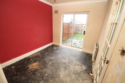 100 Averingcliffe Road, Bradford, BD10 9HE