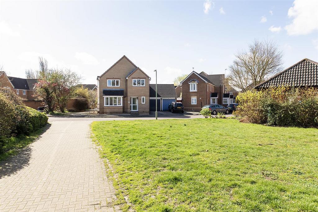Orwell Drive, Didcot 4 bed detached house for sale £475,000