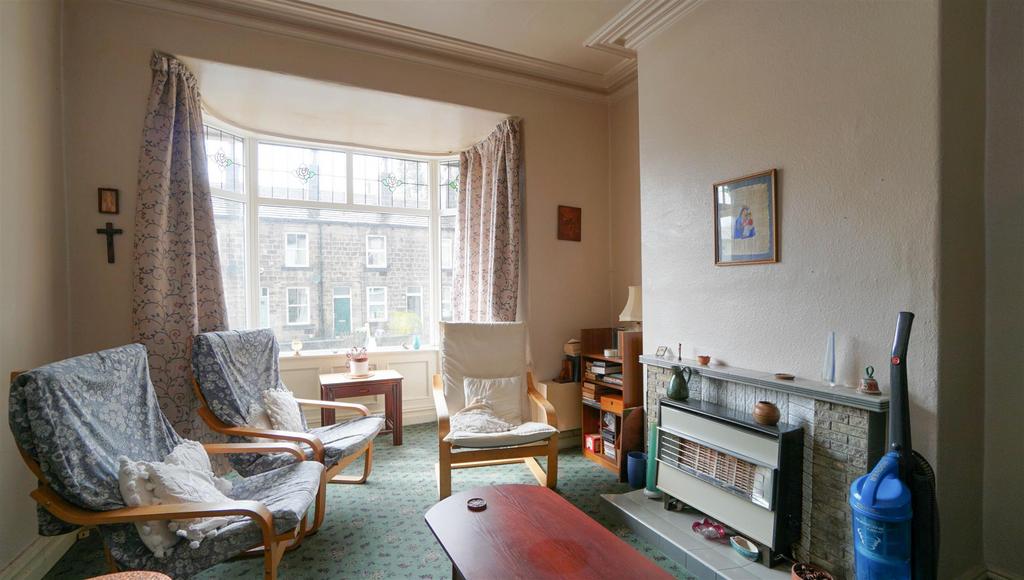 Fink Hill, Horsforth, Leeds 4 bed terraced house for sale £225,000