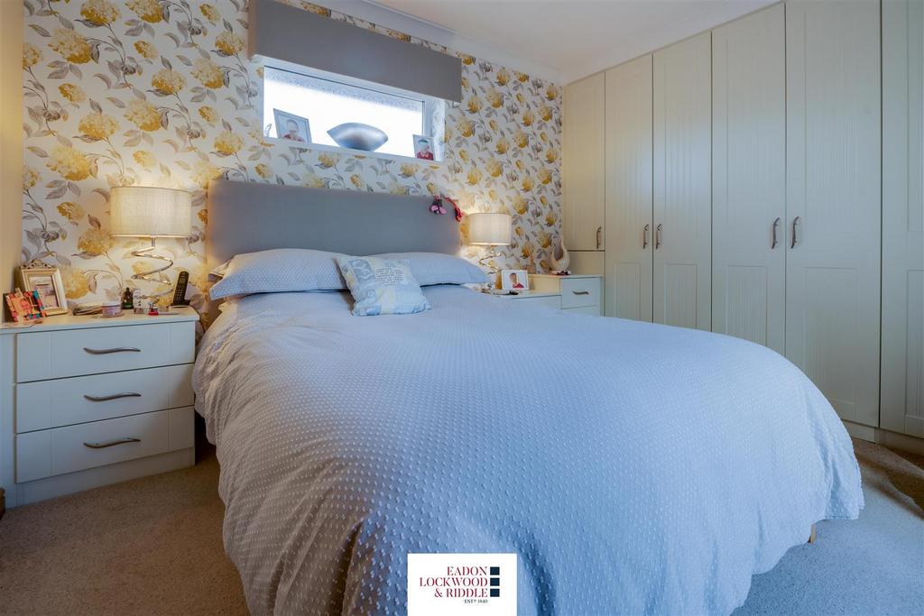 Bedroom 2-1.jpg