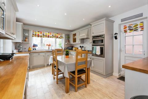 47 Ladbrook Road, Solihull, B91 3RW