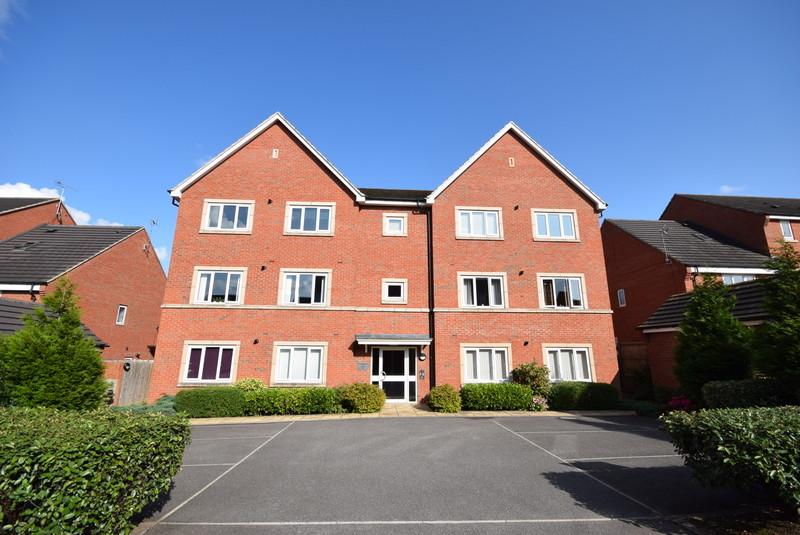 College Green Walk, Mickleover, Derby, DE3 2 bed apartment £775 pcm